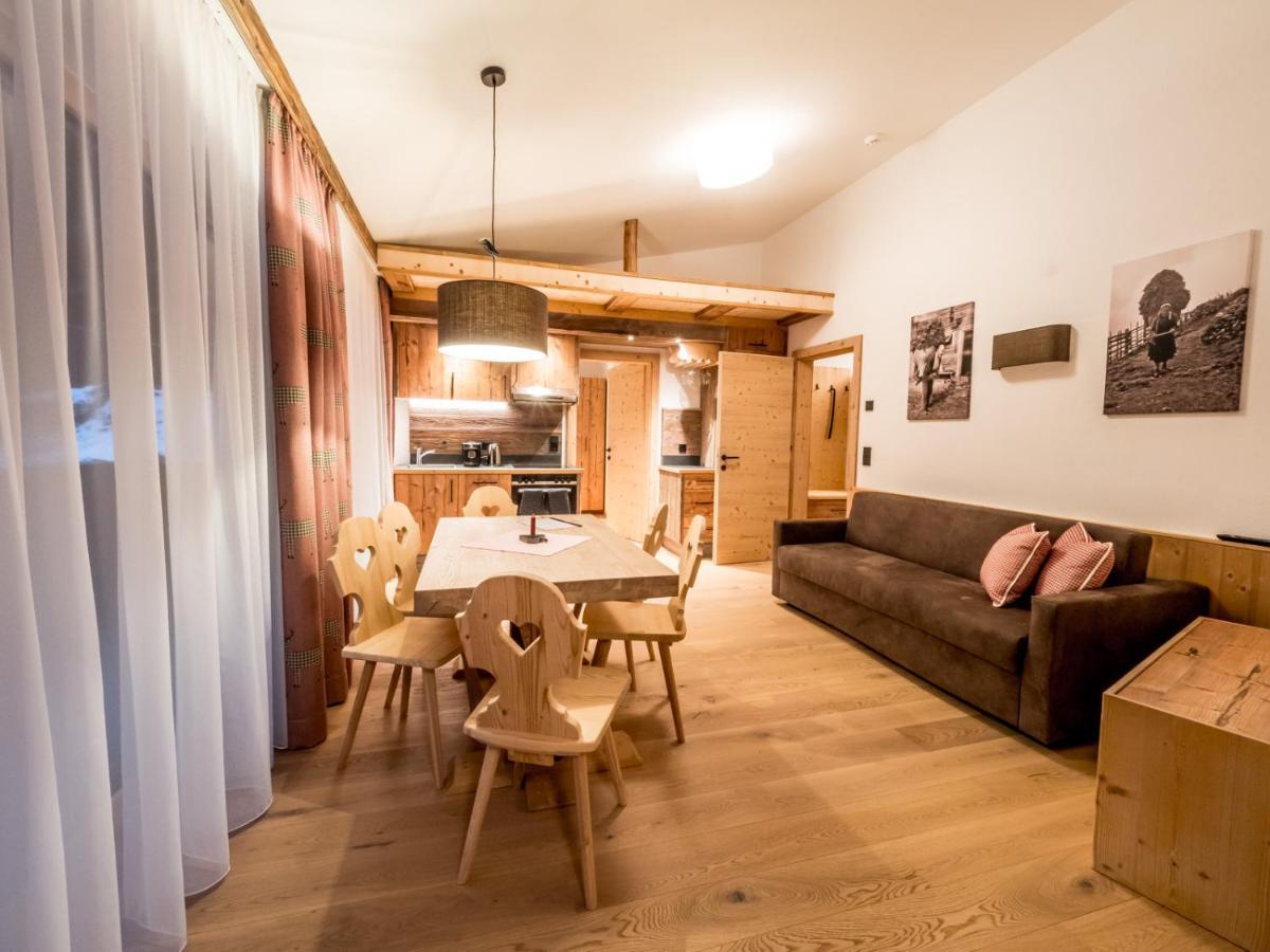 Almhittn - Luxus Appartements Finkenberg Exterior photo
